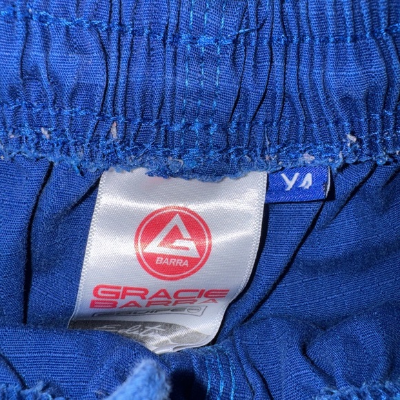 Gently used Gracie Barra Gi size Y4 - Picture 5 of 7